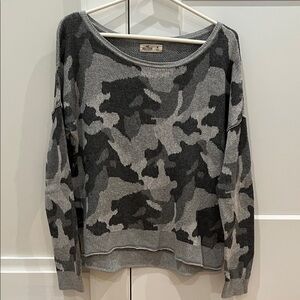Hollister Gray Knit Sweater